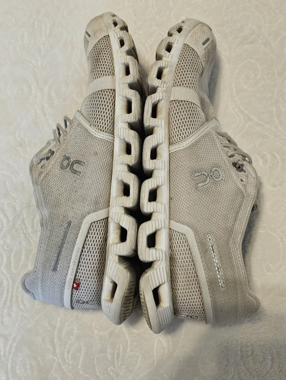 On Cloud Cloud 5 Women’s Running Shoes All White Undyed White Size US 8 W EU 39